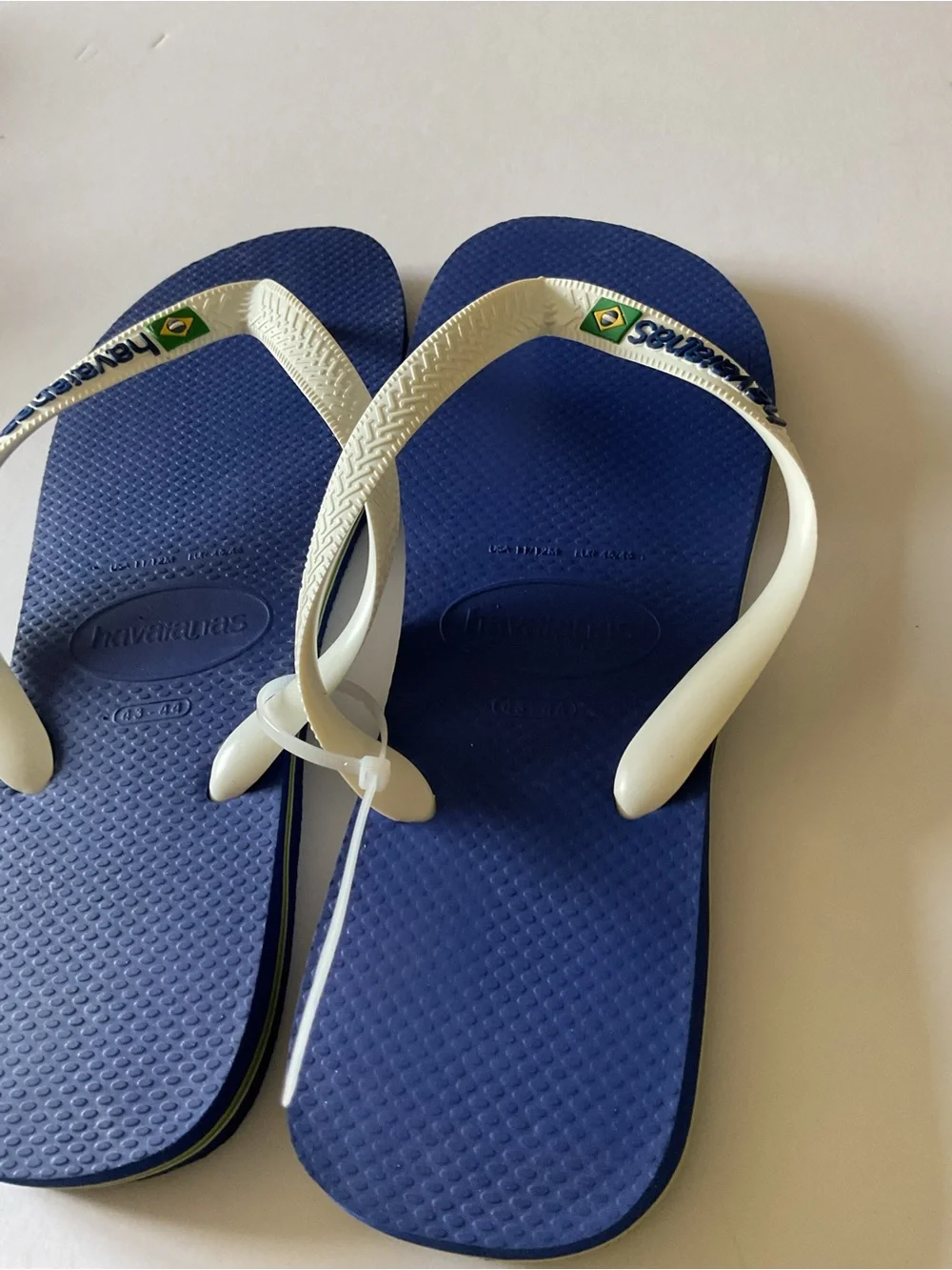 HAVAIANAS MENS FLIP FLOPS BLUE WITH WHITE SIZE 11/12 NWOT EU 45-46